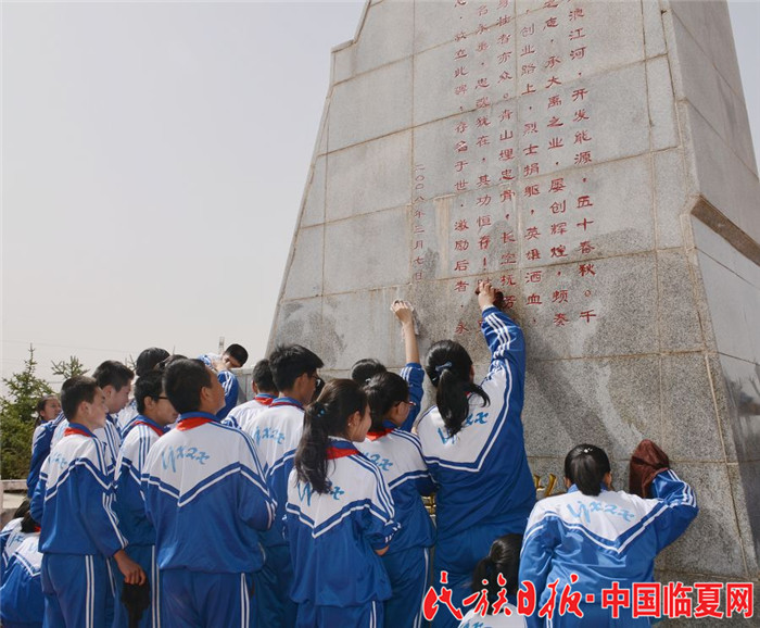 1522896593916053.jpg DSC_1995.jpg