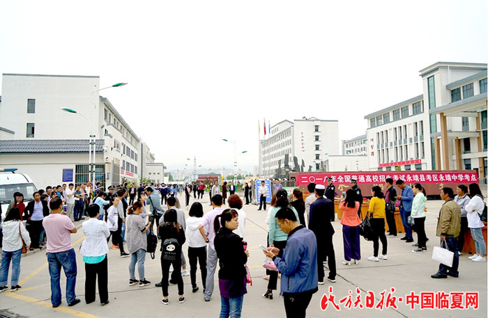 张姝 侯奇志 摄影 3.jpg