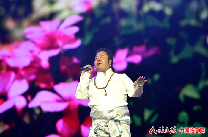 男声独唱《谁的帐篷》.JPG