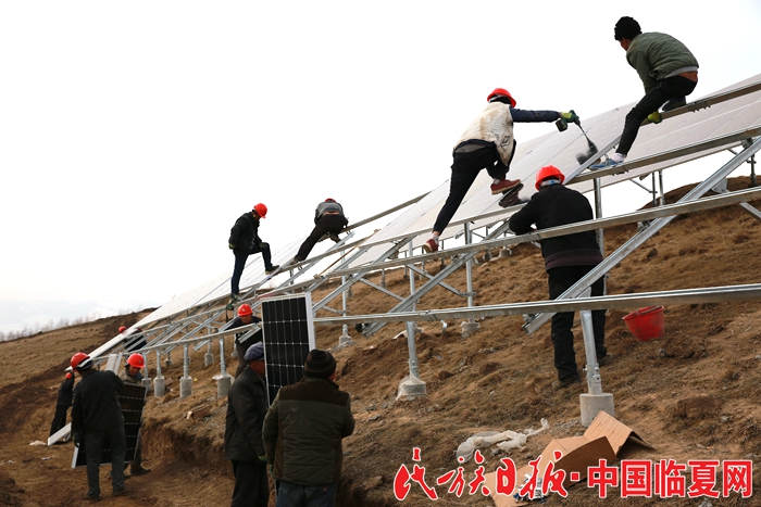 梁永吉康乐县村级光伏电站建设.jpg